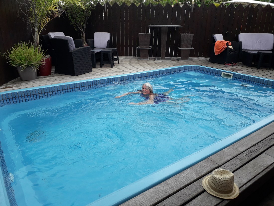 7F969C07-5A4B-4469-9051-889E324B13E6